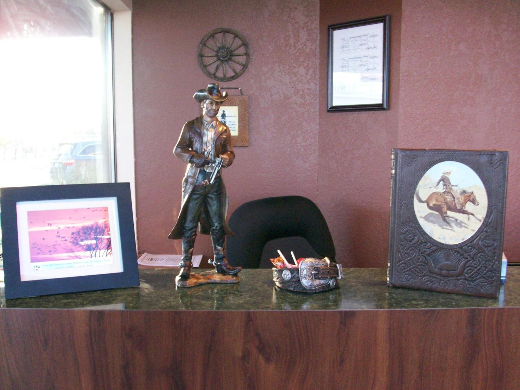 Western Inn South Карни Экстерьер фото